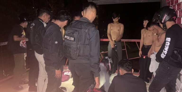 4 Pemuda Diamankan Polisi, Ditemukan Miras dan Puluhan Butir Boje