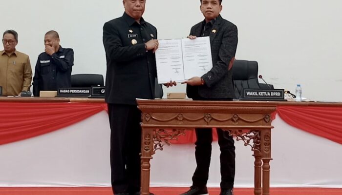 Perda Penyelenggaraan Perpustakaan Disahkan : Penguatan Regulasi dan Transformasi Perpustakaan melalui Gerakan Sulbar Mandarras