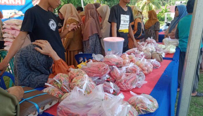 Pemprov Sulbar Gelar Pasar Murah GPM di Desa Sumare