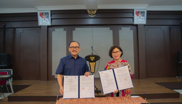 Sinergi Akademik untuk Pembangunan, UGM–Sulbar Resmi Berkolaborasi