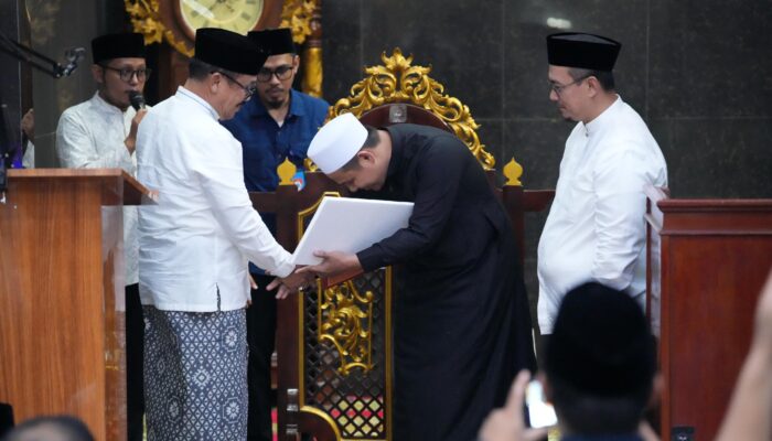 Suhardi Duka Paparkan Empat Pilar Pembangunan di Safari Ramadan Topoyo, Mamuju Tengah