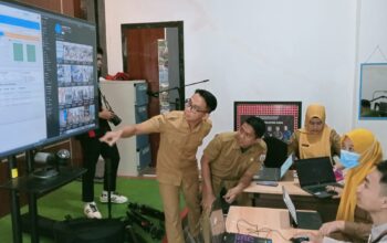 Kadis KominfoSS Sulbar Respons Positif Masukan OPD tentang Penilaian Kanal Informasi