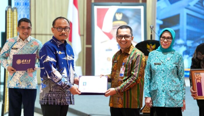 Kominfo Sulbar Perluas Edukasi dan Imbau Warga Gunakan SP4N-LAPOR untuk Melawan Penipuan Online