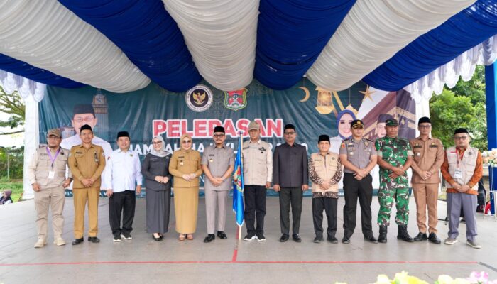 Gubernur Suhardi Duka Secara Resmi Melepas 393 Jemaah Baji Asal Kabupaten Mamuju Menuju Tanah Suci