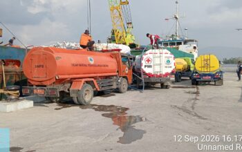 Akses Air Bersih Terbatas, BPBD Sulbar Salurkan Bantuan ke Kepulauan Balabalakang
