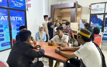 Lomba Domino dan Sambung Lagu Warnai HUT Sulbar ke-22 di DiskominfoSS