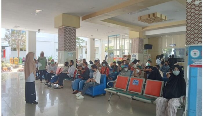 Permudah Layanan Pasien, RSUD Sulbar Sosialisasikan Antrean Mobile JKN