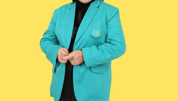Yayasan Institut Hasan Sulur Berikan Beasiswa Rp1 Miliar ke Puluhan Mahasiswa