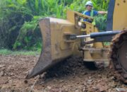 Percepat Konektivitas, Gubernur Suhardi Duka Genjot Perbaikan Jalan Provinsi di 2026