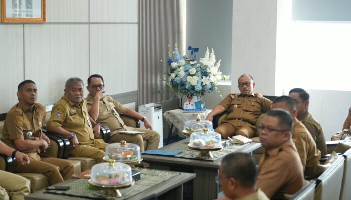 Pastikan Anggaran Tepat Sasaran, TAPD Sulbar Selaraskan Hasil Pembahasan DPRD dengan Gubernur