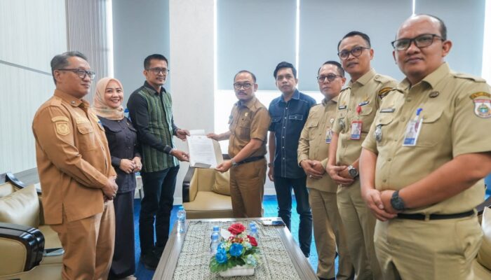 Resmi Terima Berkas Cawagub, DPRD Sulbar Siapkan Tahapan Pemilihan